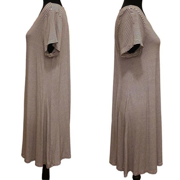 Old Navy Black and White Short Sleeve T-Shirt Dress Sz L - Picture 3 of 11